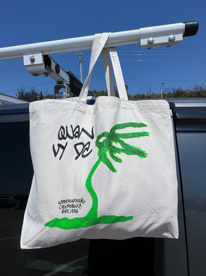 GEORGIE TOTE